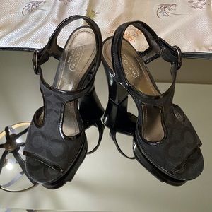 Coach Black Sandals - Gorgeous size 6